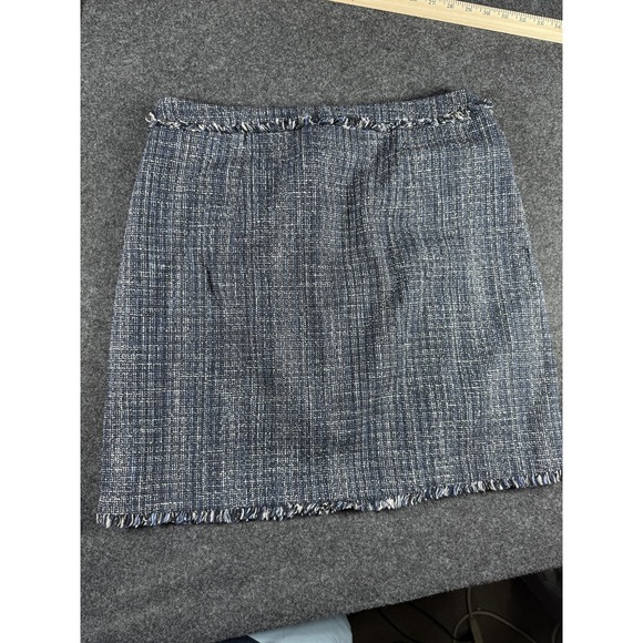 Banana Republic Skirt Womens Size 10 Blue Tweed Frayed Hem Pockets Modern Chic - Picture 9 of 15